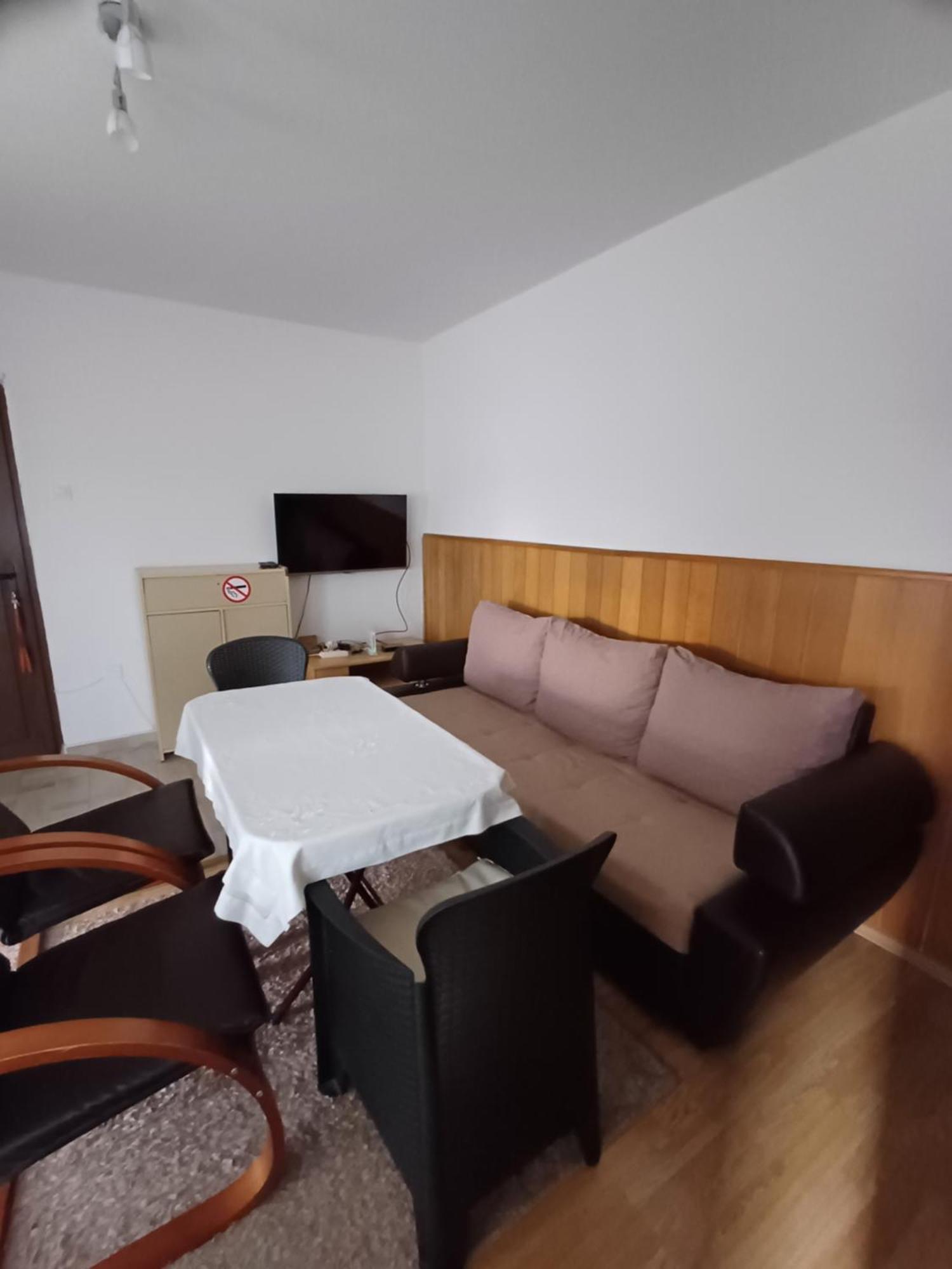Apartments Lela Bihać Eksteriør bilde