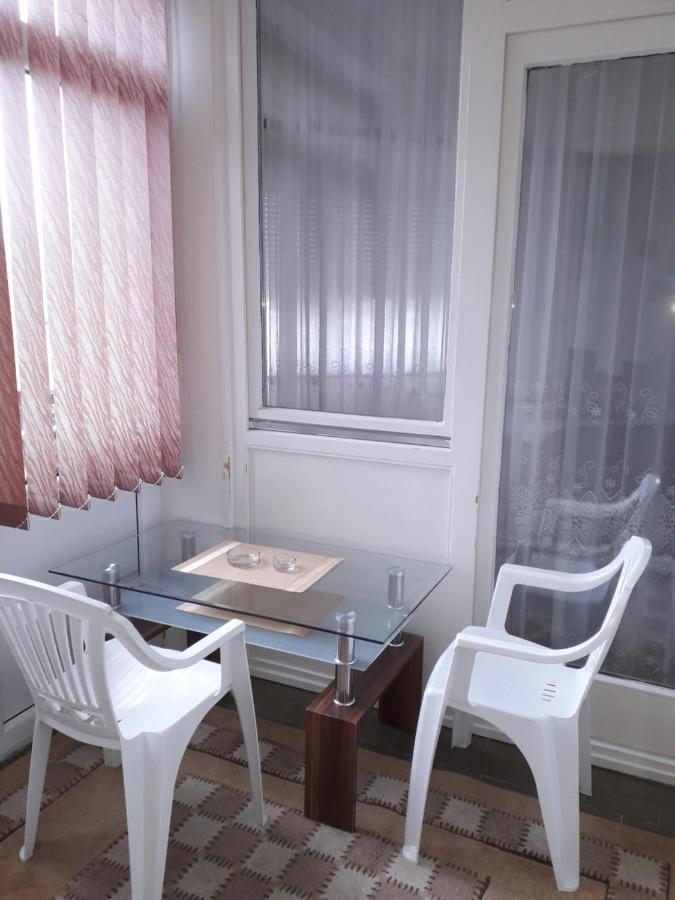 Apartments Lela Bihać Eksteriør bilde
